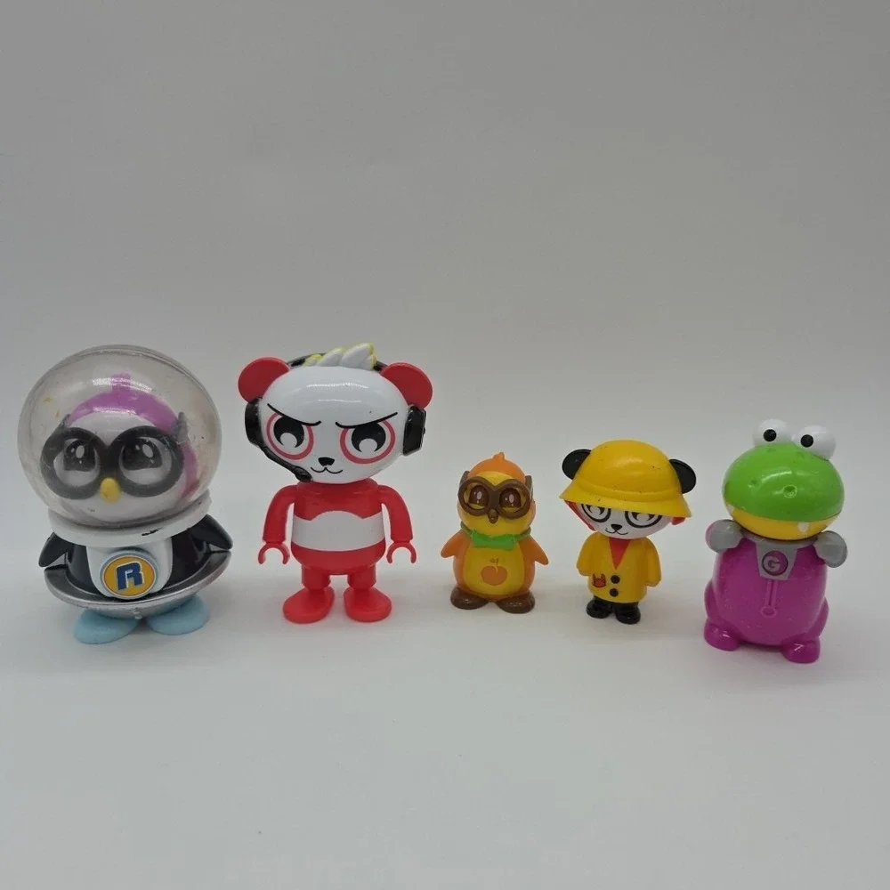 Lot 5 Ryan's World Figures Peck Penguin Georgia Road Trip Combo Panda Gus Gummy